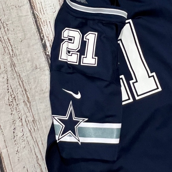 Ezekiel Elliot Dallas Cowboys NFL Football Youth Boys Sports Jersey Shirt - Picture 4 of 5